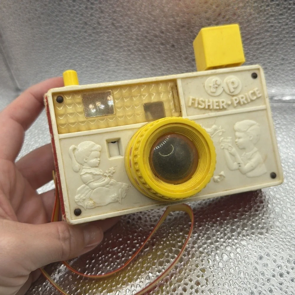 Vintage 1967 Fisher Price Picture Story Camera #784